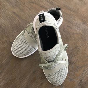 NÁUTICA WOMANS SHOES - SIZE 8